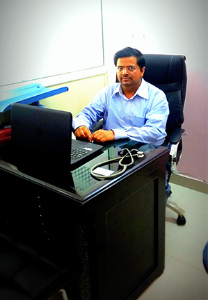 dr-dinesh-singhal-child-specialist-doctor-in-dwarka-sec12